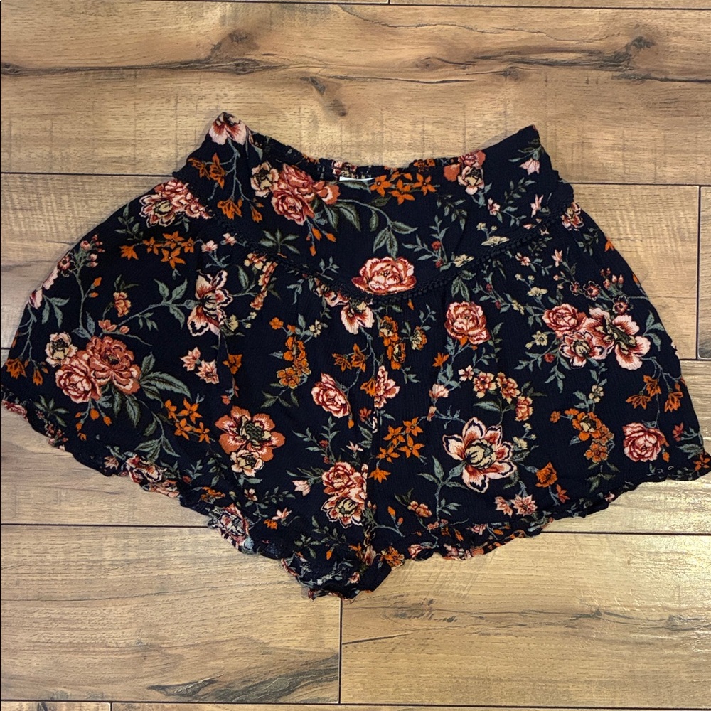 American Eagle Outfitters Black Floral Ruffle Hem Skort Shorts